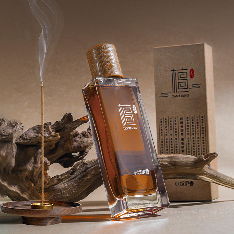 Premium Tam Dao Sandalwood Essence